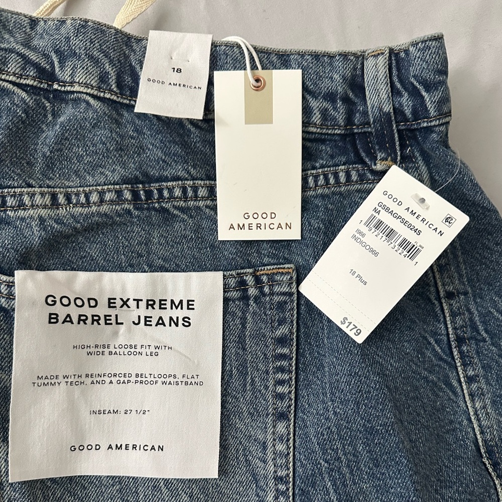 Good American Barrel Jeans